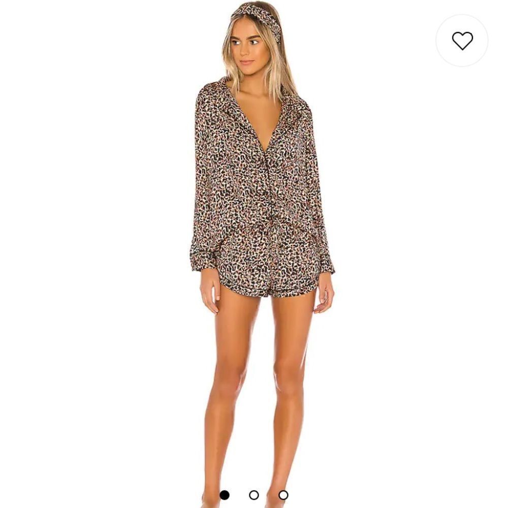 Nwt Revolve Plush Cheetah Black Brown 3pc Pajama set